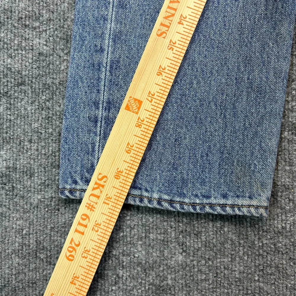 Levi's 501 Jeans Men's Blue Denim Straight‎ Pockets Button Fly Classic - 32X31
